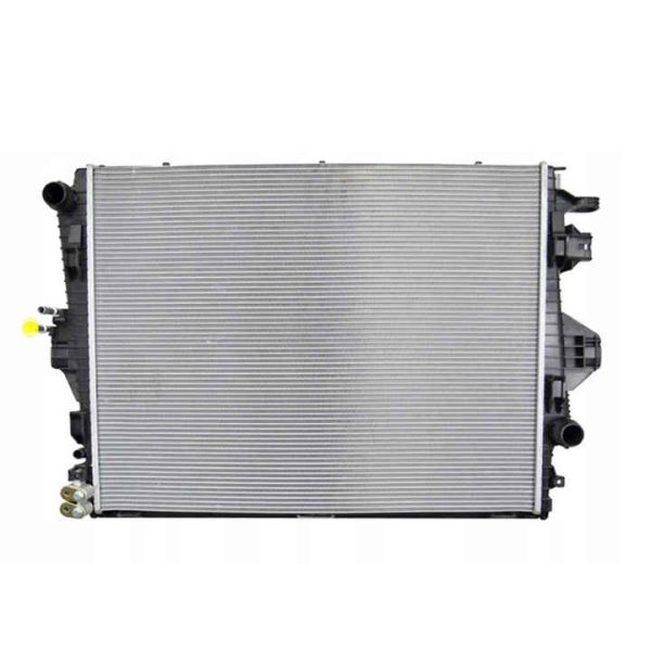 Auto Engine Cooling Radiator MT 7P6121253 for VW TOUAREG 2010-