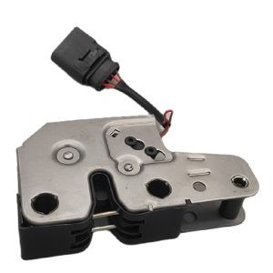 Suitable for Touareg hood bottom lock engine hood bottom lock 7L0823509C 7L0823509C